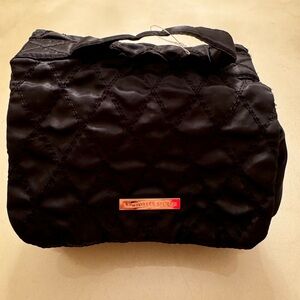 VS Quilted Travel Make Up Roller Bag